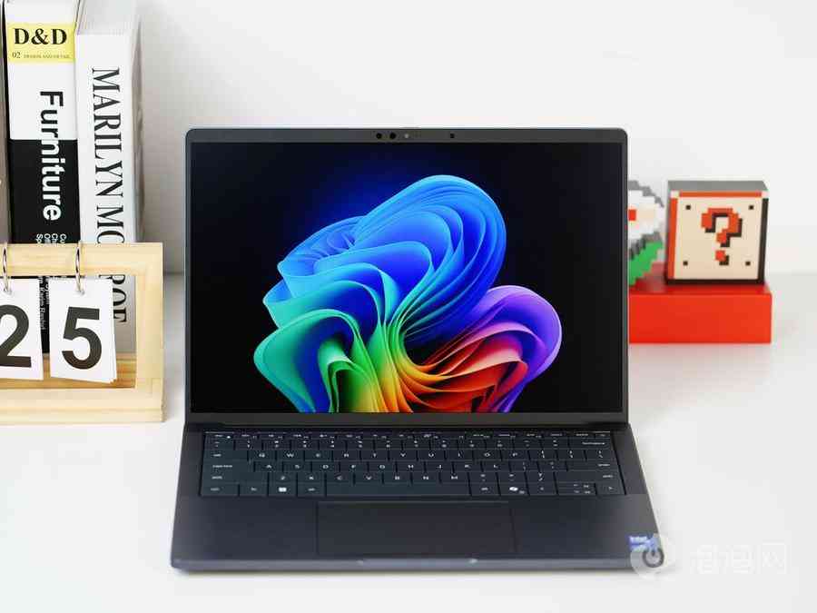 性能强劲的长续航轻薄旗舰笔记本电脑 Dell Pro 14 Premium评测