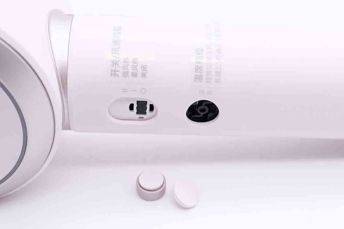 飞科高速吹风机深度评测：200元档无刷电机神器值不值得入手？