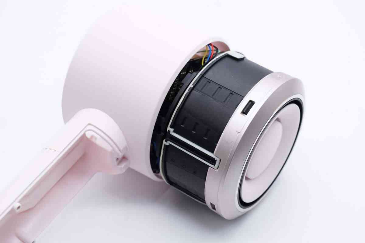 飞科高速吹风机深度评测：200元档无刷电机神器值不值得入手？