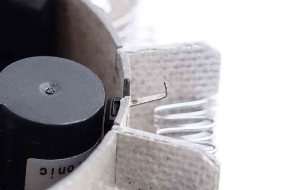 飞科高速吹风机深度评测：200元档无刷电机神器值不值得入手？