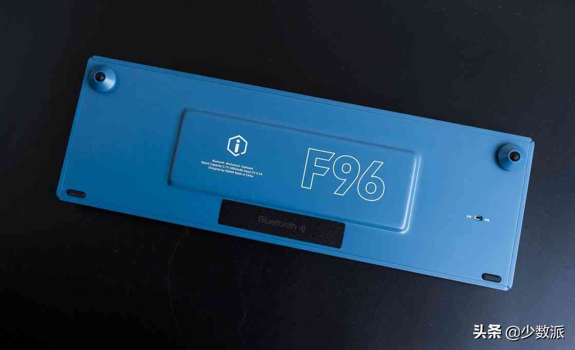 iqunix键盘怎么样 这个键盘凭什么值 1000 块？IQUNIX F96 体验
