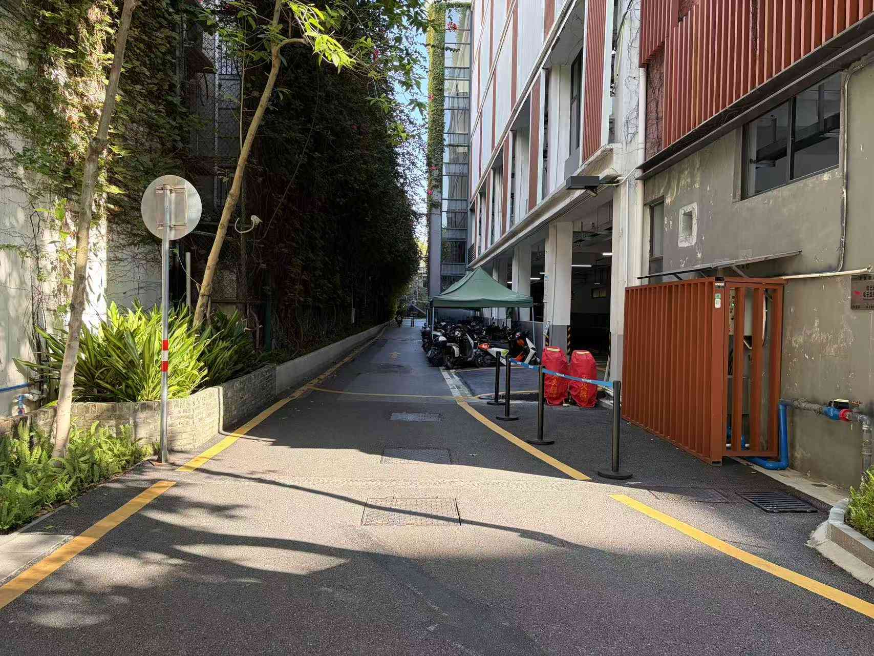 苹果air怎么样 极致轻薄!iPhone Air评测:手感绝了,影像减配也能打 苹果air怎么样 极致轻薄!iPhone Air评测:手感绝了,影像减配也能打