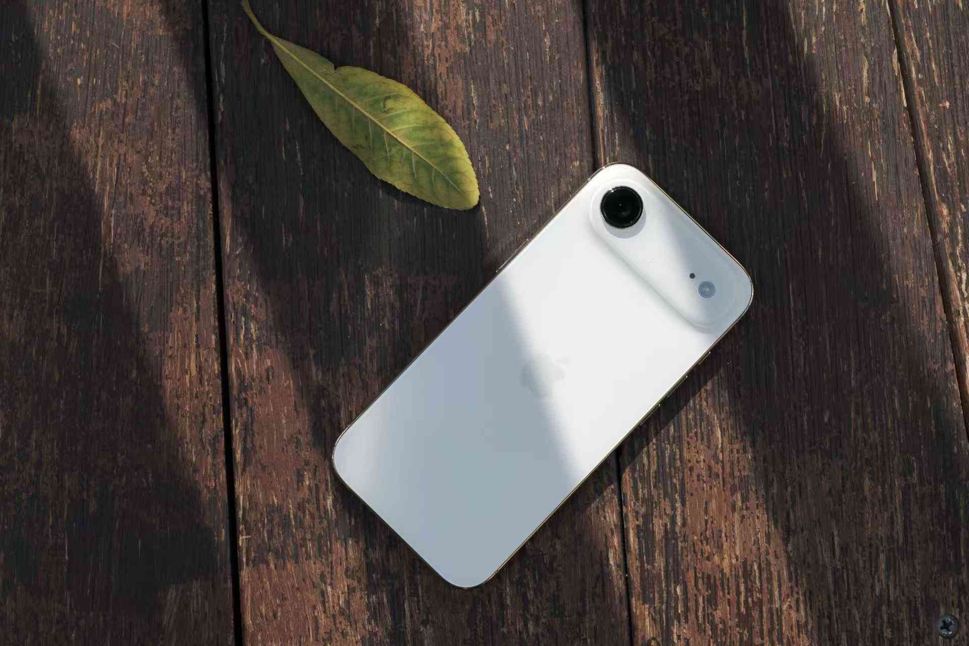 苹果air怎么样 极致轻薄!iPhone Air评测:手感绝了,影像减配也能打 苹果air怎么样 极致轻薄!iPhone Air评测:手感绝了,影像减配也能打