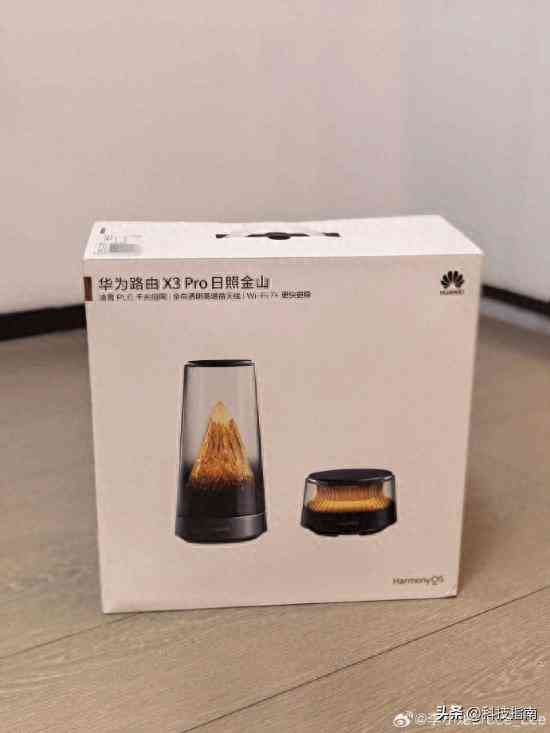 华为路由器怎么样 李小龙力挺！华为1500Mbps PLC路由开箱，大户型组网救星？