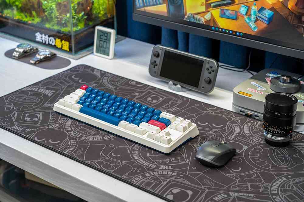 腹灵键盘怎么样 机械键盘的天花板之作，腹灵CMK68-SAM机械之心键盘体验