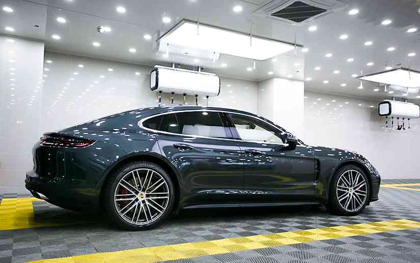 保时捷车主亲授:专业汽车贴膜全方位解析指南 保时捷车主亲授:专业汽车贴膜全方位解析指南