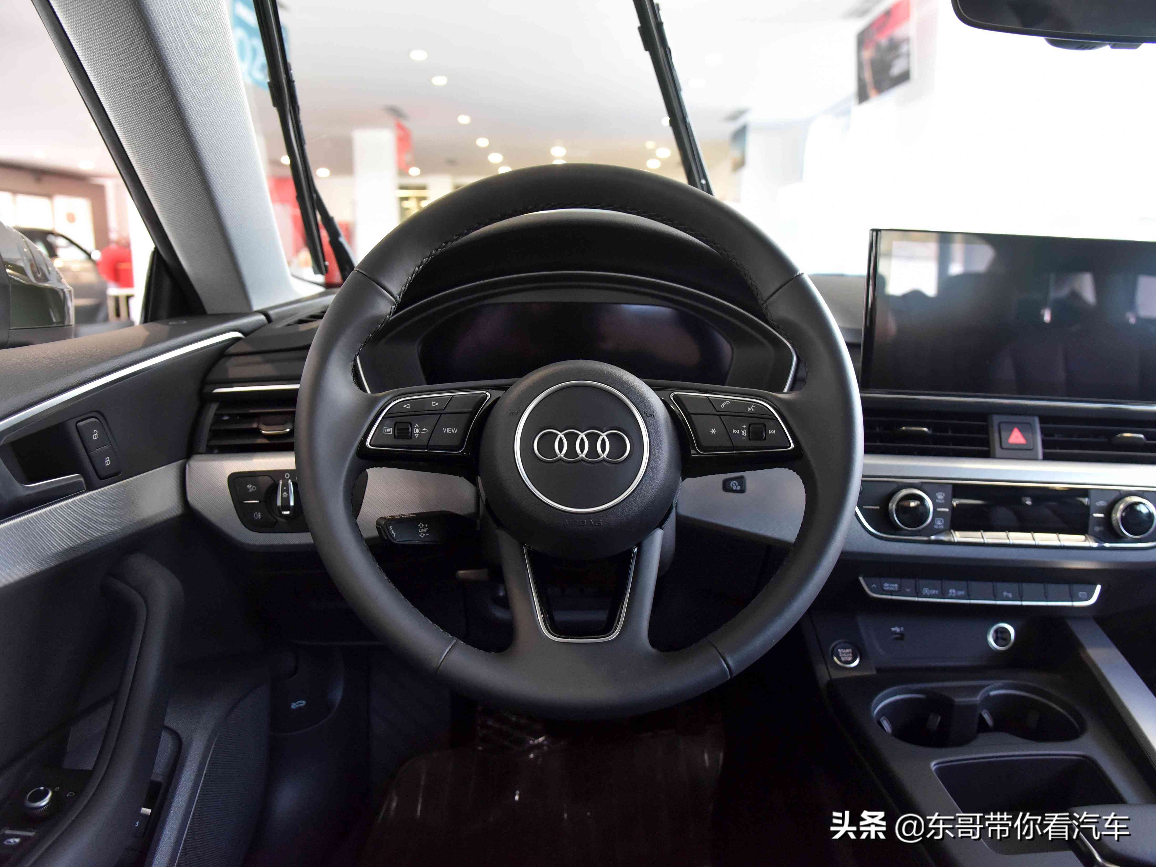 奥迪A5怎么样?价格亲民的原装进口豪华四门轿跑实拍评测 奥迪A5怎么样?价格亲民的原装进口豪华四门轿跑实拍评测