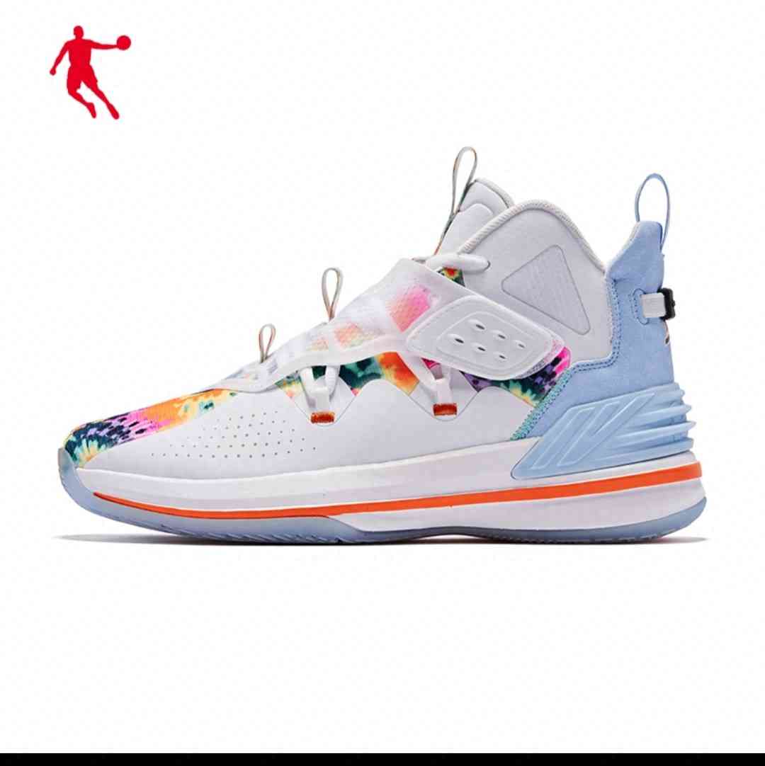 中国乔丹巭篮球鞋全面测评：国货之光的实战体验