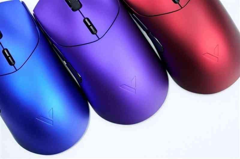 雷柏鼠标怎么样 雷柏VT7金属漆鼠标评测:性能解锁能耗更优 向旗舰再进半步 雷柏鼠标怎么样 雷柏VT7金属漆鼠标评测:性能解锁能耗更优 向旗舰再进半步