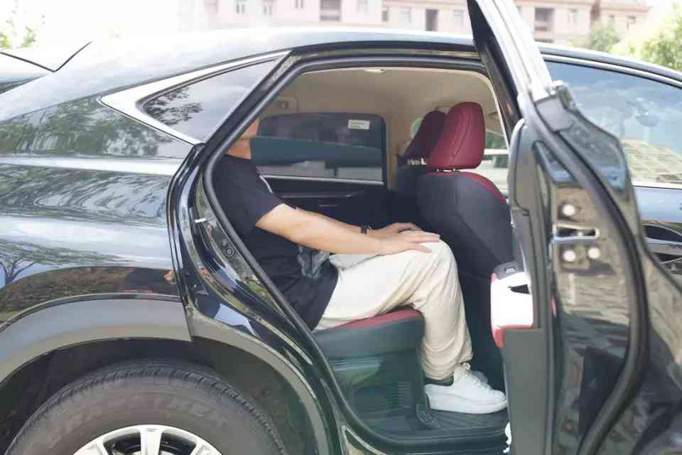 nx200怎么样 独立试驾雷克萨斯NX 200：佛系？又怎样