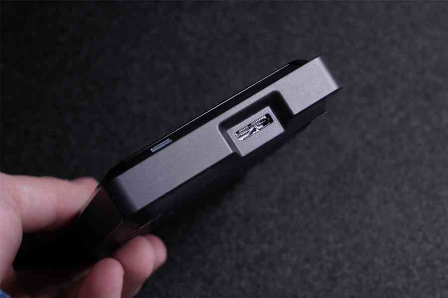 西部数据硬盘怎么样 大容量随身游戏库 西部数据WD_BLACK P10移动硬盘评测