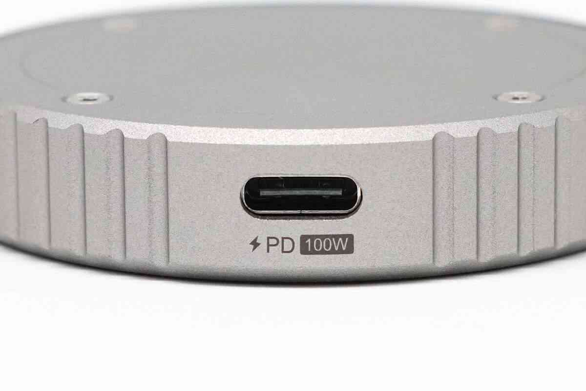 海备思怎么样 MagSafe加持，随行拍摄存储更便捷，海备思 M2磁吸硬盘盒评测