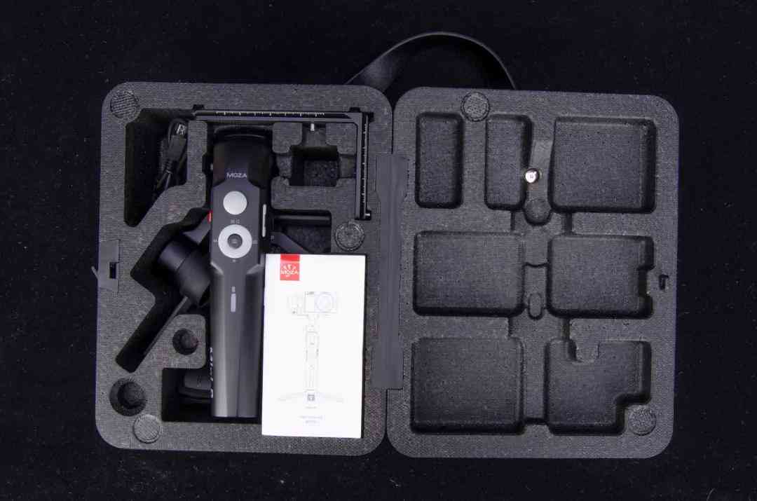 魔爪稳定器怎么样 不测不知道，魔爪MINI-P三合一稳定器，居然这么好用