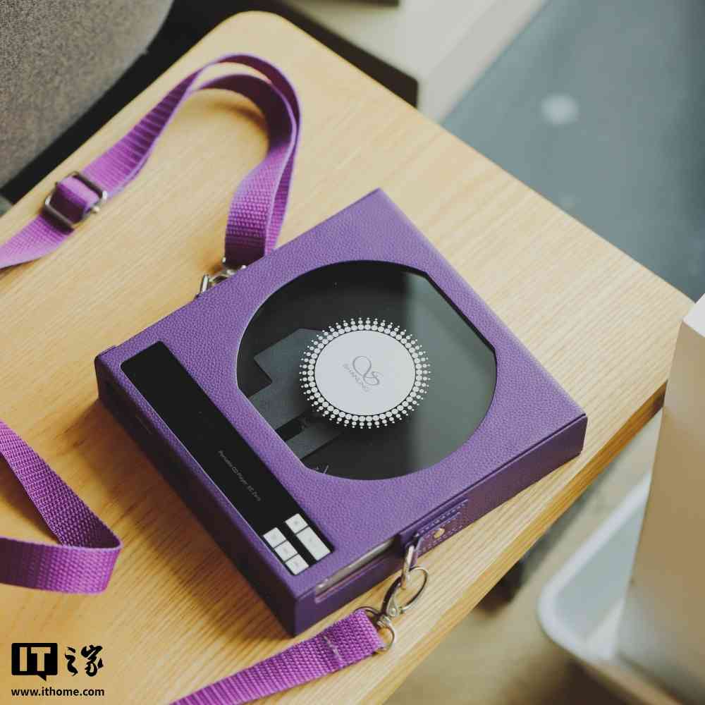 山灵播放器怎么样 山灵EC Zero AKM便携式CD播放器发布,支持无损抓轨 山灵播放器怎么样 山灵EC Zero AKM便携式CD播放器发布,支持无损抓轨